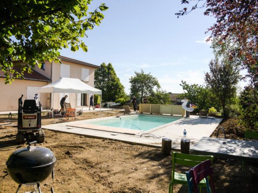 Création d’une terrasse et d’une plage de piscine – BRIGNAIS