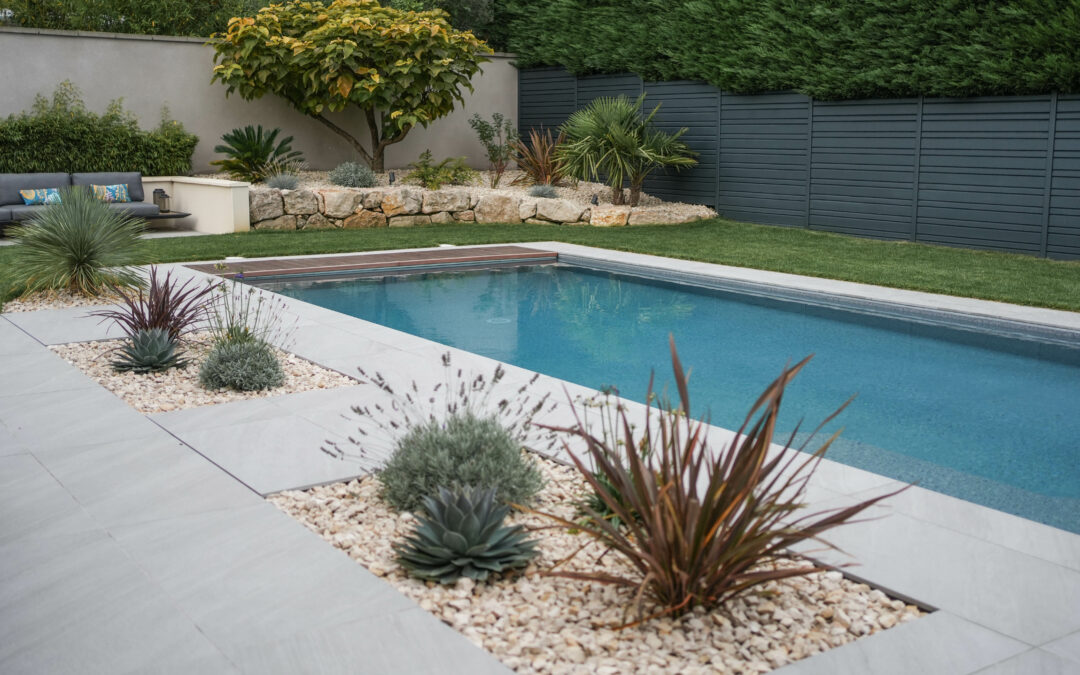 Un jardin métamorphosé : élégance, confort et convivialité au rendez-vous !